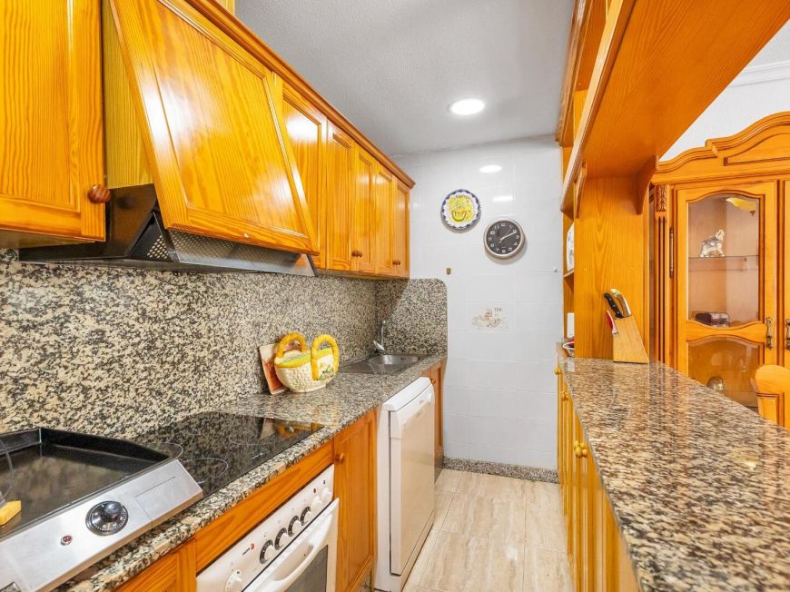 Španělsko 2-Bedroom Apartment Just a Few Metres from Playa del Cura – Torrevieja