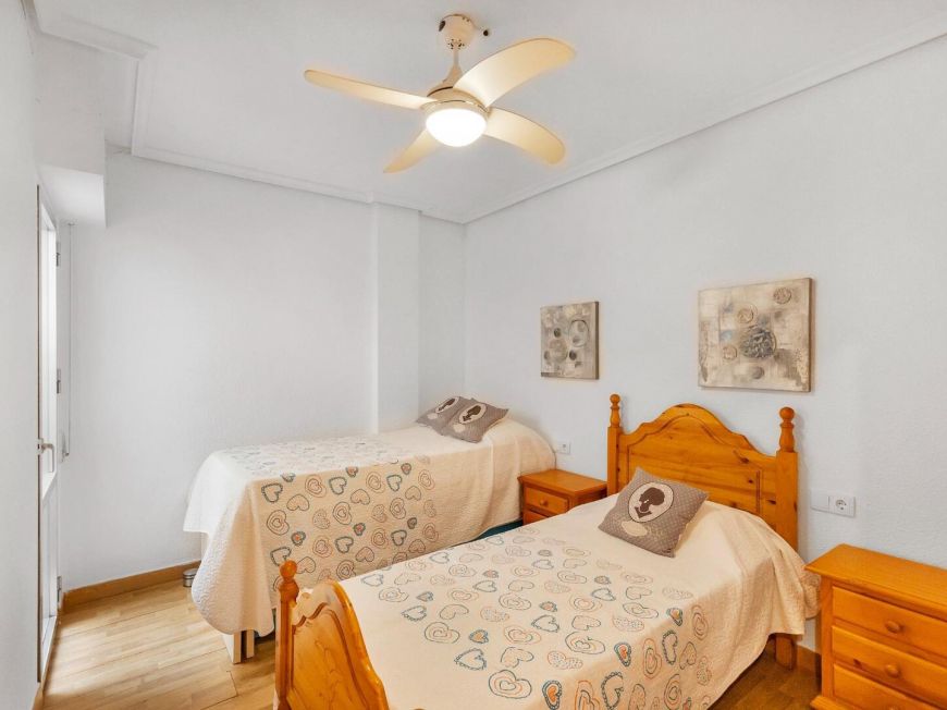 Španělsko 2-Bedroom Apartment Just a Few Metres from Playa del Cura – Torrevieja