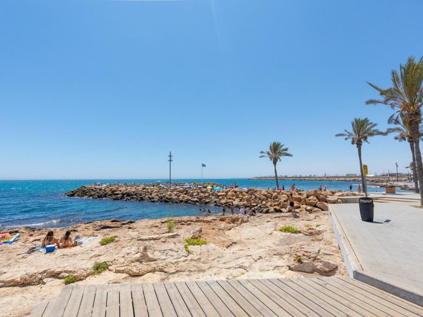 Španělsko 2-Bedroom Apartment Just a Few Metres from Playa del Cura – Torrevieja