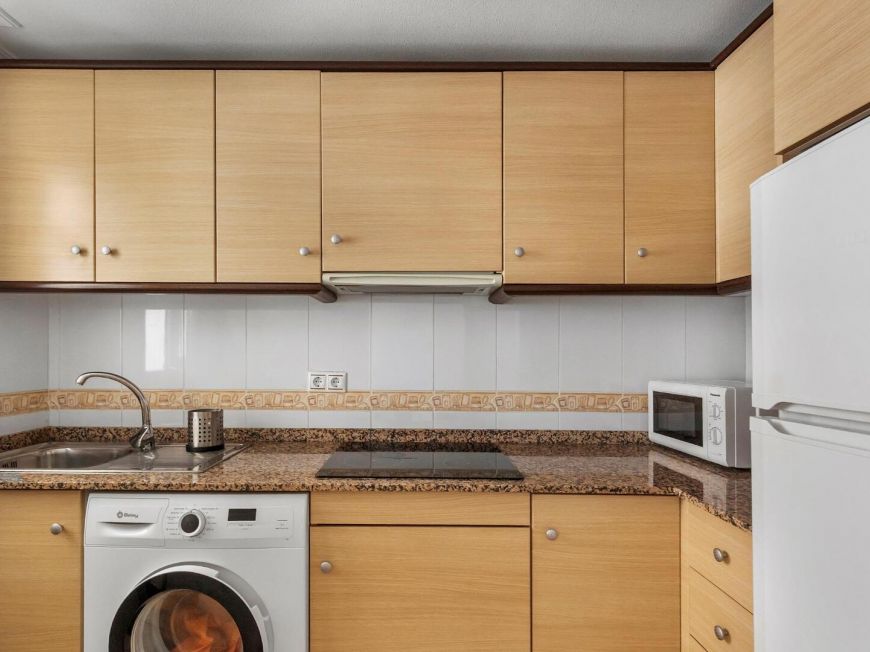 Španělsko Impeccable two-bedroom apartment with pool and garage included in Nueva Torrevieja