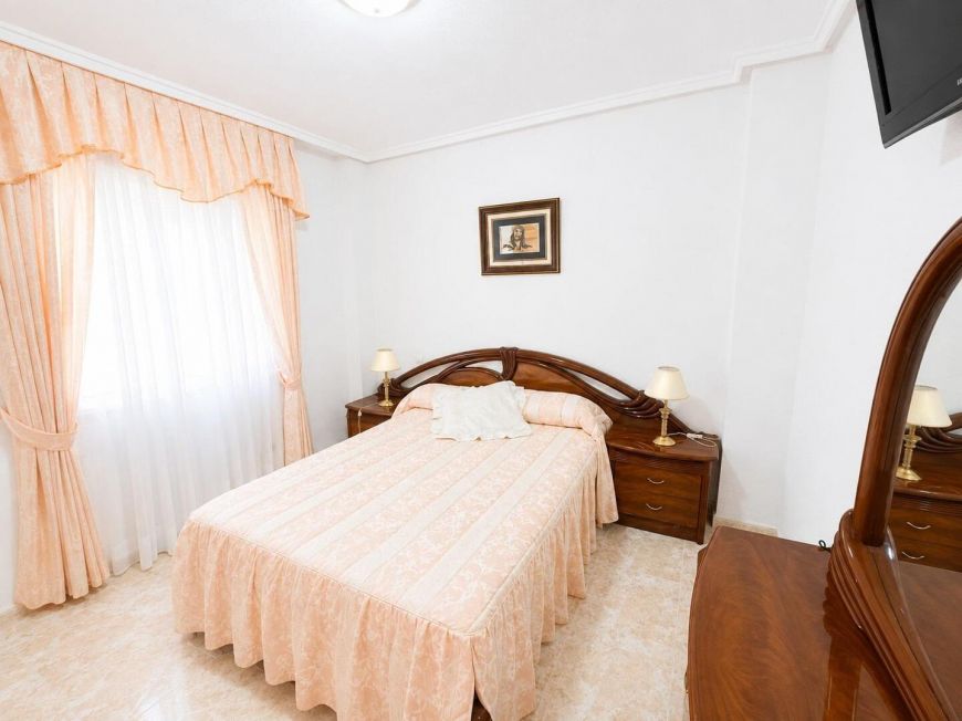 Španělsko Opportunity: 1 bedroom apartment with pool
