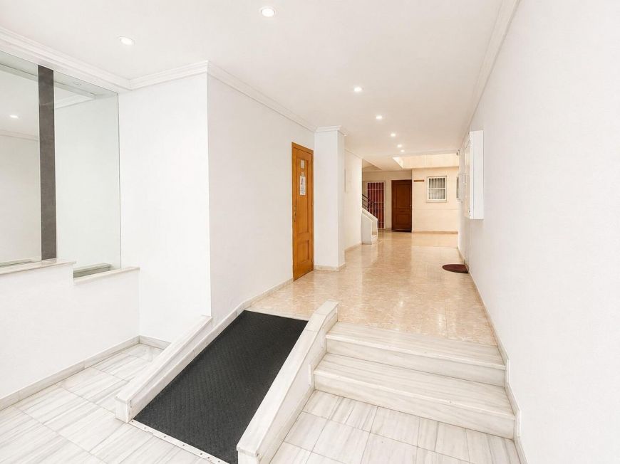 Španělsko Opportunity: 1 bedroom apartment with pool
