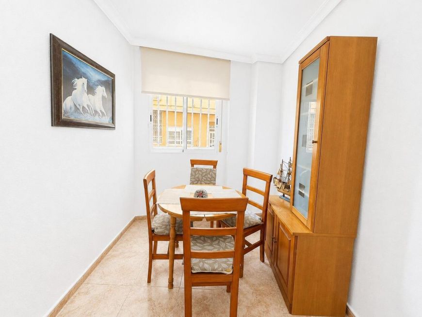 Španělsko Ground-floor apartment just 500 metres from Playa del Cura – Torrevieja
