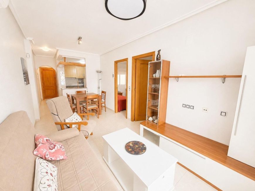Španělsko Opportunity: 2 bedrooms with pool