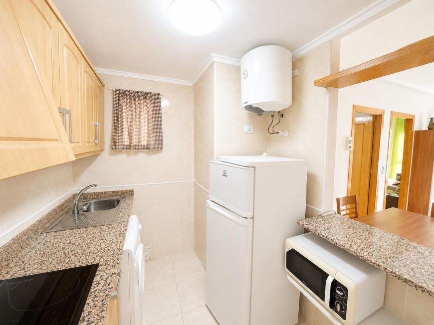 Španělsko Opportunity: 2 bedrooms with pool