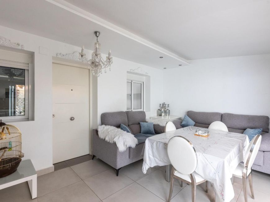 Španělsko Spectacular renovated bungalow in Torreta III with communal pool
