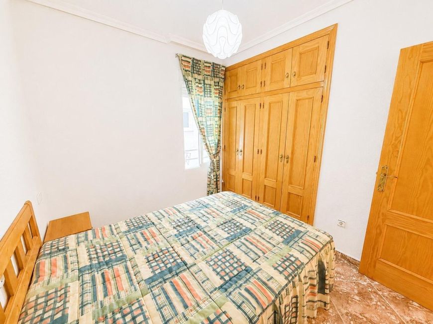 Španělsko Opportunity in Playa del Cura, 2 bedrooms with garage.