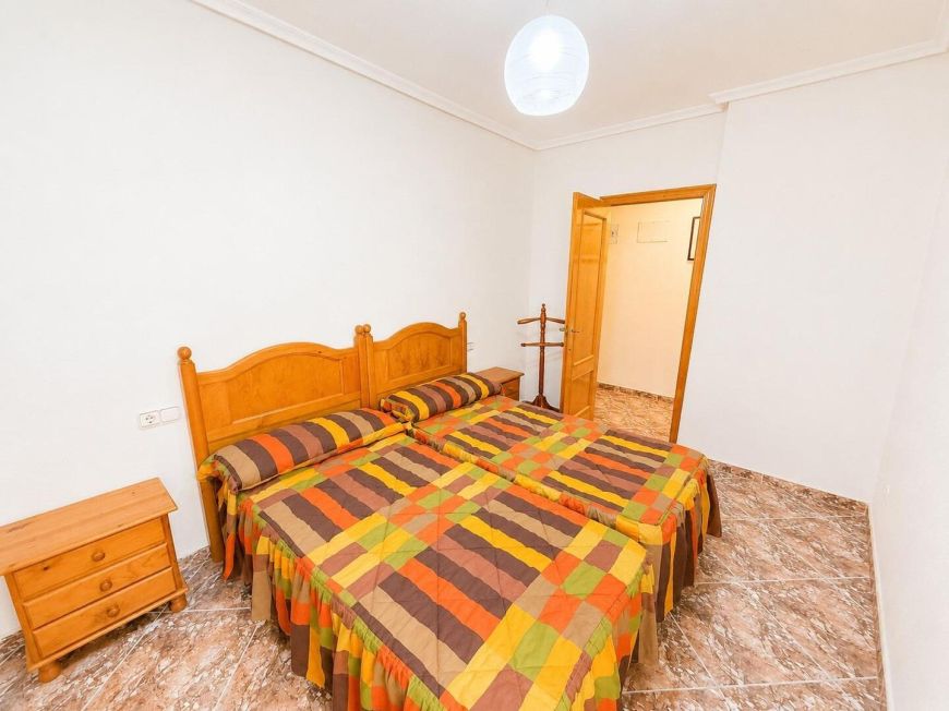 Španělsko Opportunity in Playa del Cura, 2 bedrooms with garage.