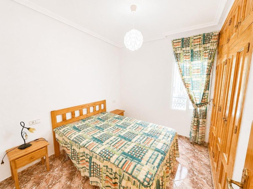 Španělsko Opportunity in Playa del Cura, 2 bedrooms with garage.