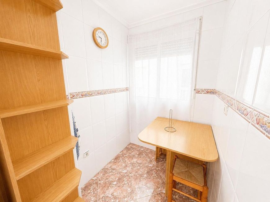 Španělsko Opportunity in Playa del Cura, 2 bedrooms with garage.
