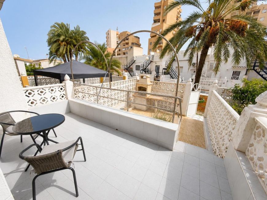Španělsko Ground-floor bungalow · Unique opportunity in La Mata