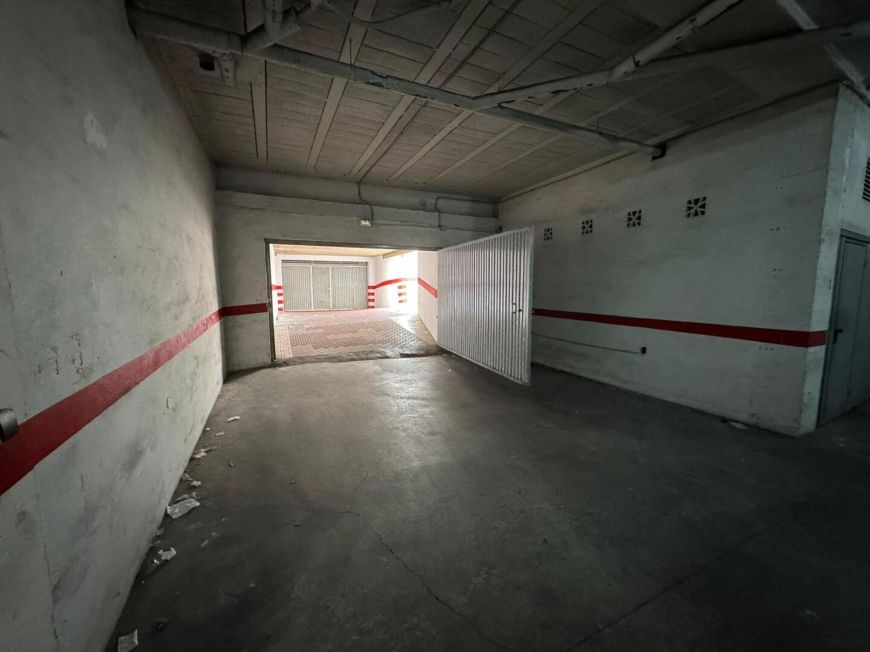 Španělsko 🚗 GARAJE CERRADO EN VENTA!!!