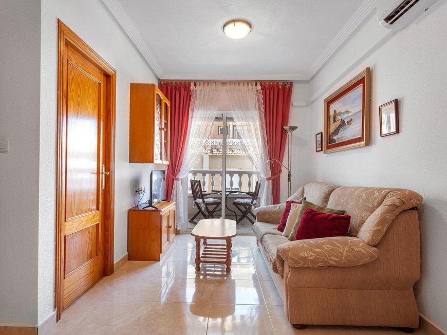Španělsko Opportunity 2 bedrooms sunny