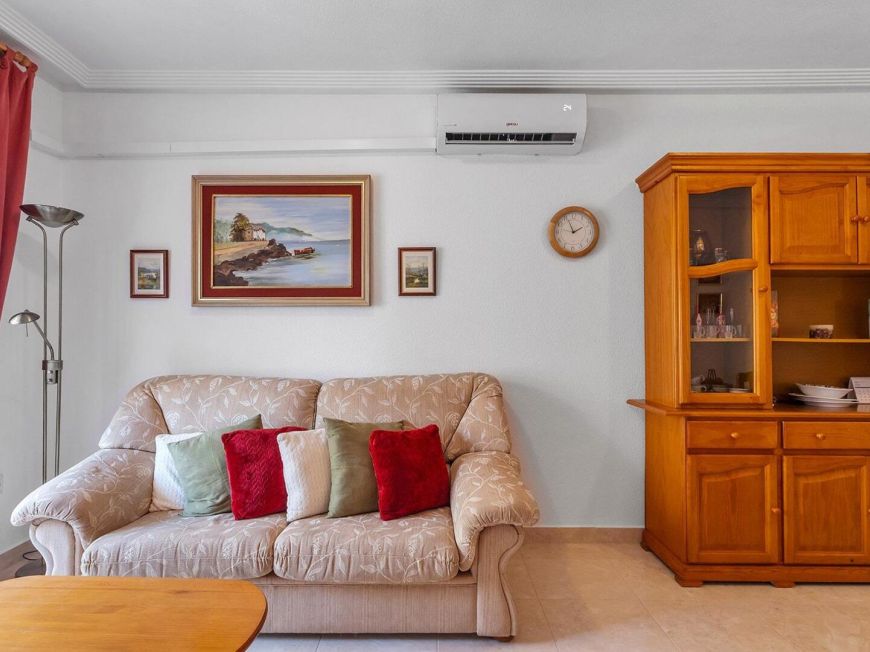 Španělsko Opportunity 2 bedrooms sunny