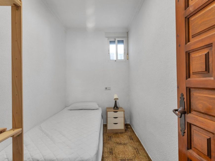 Španělsko Ground-floor bungalow · Unique opportunity in La Mata