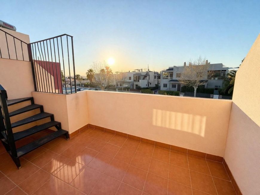 Espagne Opportunité de maison de ville à Aguas Nuevas