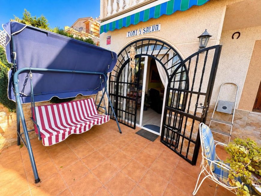 Španělsko Ground-floor property with two terraces overlooking the communal pool in El Moncayo – Guardamar del Segura