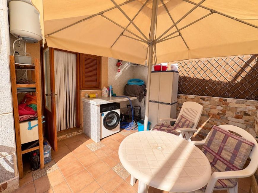 Španělsko Ground-floor property with two terraces overlooking the communal pool in El Moncayo – Guardamar del Segura