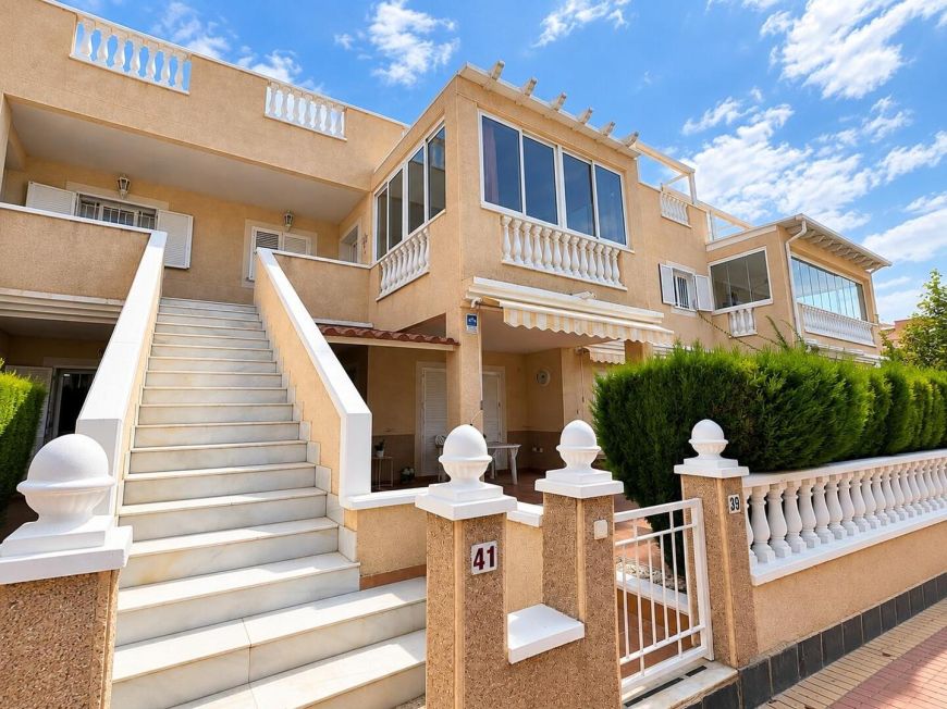 Španělsko Property with Large Private Solarium in Zeniamar VI – Orihuela Costa