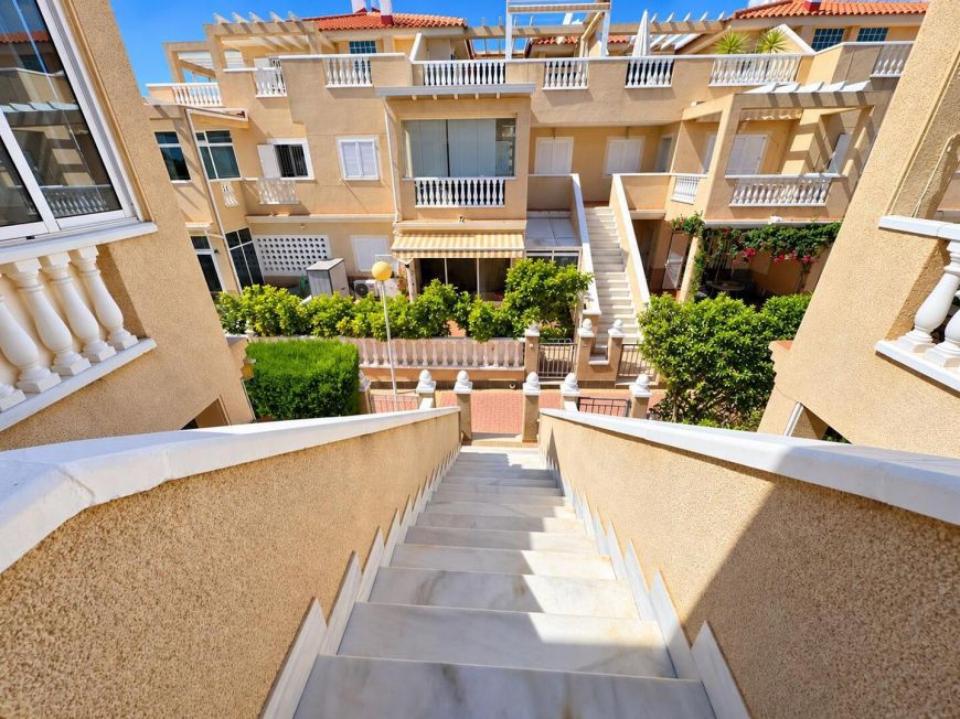Španělsko Property with Large Private Solarium in Zeniamar VI – Orihuela Costa