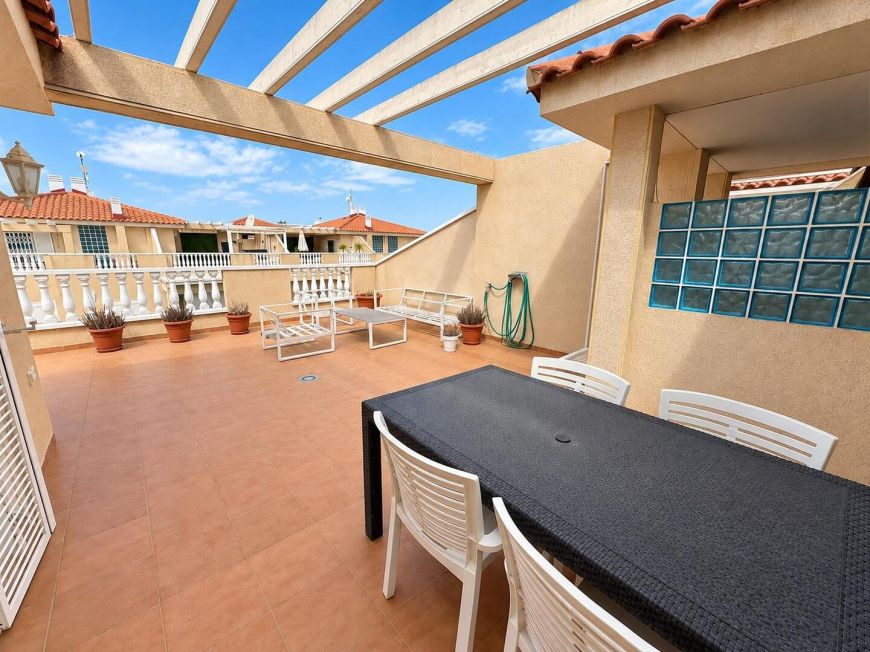 Španělsko Property with Large Private Solarium in Zeniamar VI – Orihuela Costa