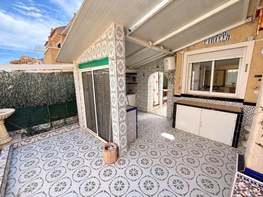 Španělsko Opportunity in Torreblanca: 2 bedrooms with pool