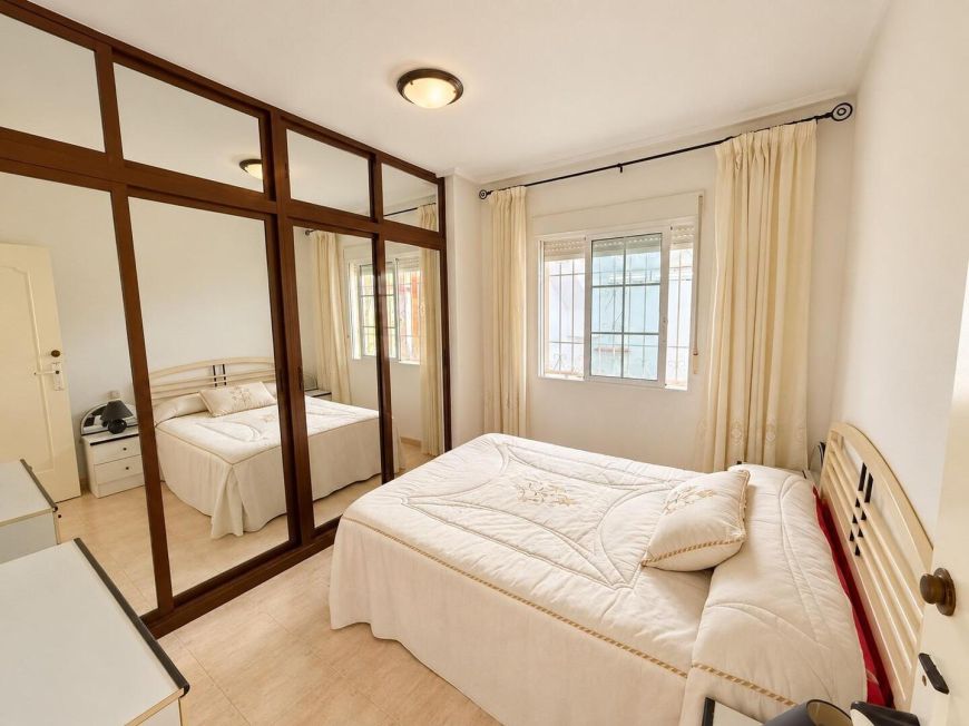 Španělsko Opportunity in Torreblanca: 2 bedrooms with pool