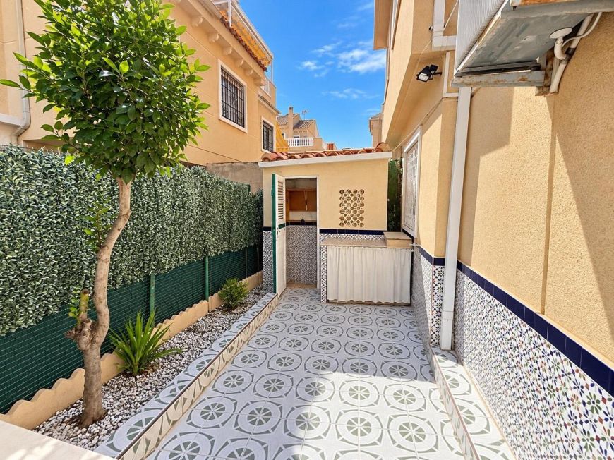 Španělsko Opportunity in Torreblanca: 2 bedrooms with pool