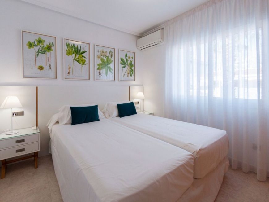 Испания houses rojales