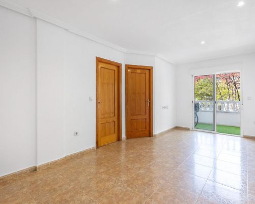 Central Apartment in Torrevieja, 800 m from the Sea, with Communal Pool