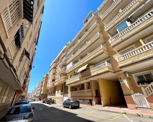 Apartment just a 5-minute walk from Playa de Los Locos in Torrevieja 🌊🏖️