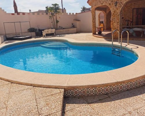 Detached villa Torrevieja Alicante