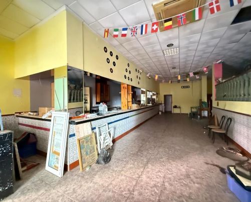Commercial Premises in Playa del Cura – Great Investment Opportunity in Torrevieja