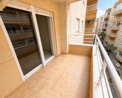 Opportunity to own a 2-bedroom apartment with a pool and garage