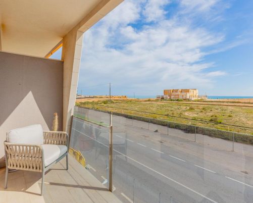 Exclusive Apartment in Torrevieja – 200 meters from Playa de los Locos