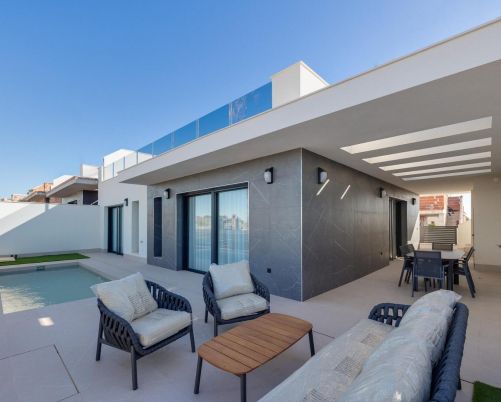 New Villas for Sale in Torrevieja – 2 km from the Sea
