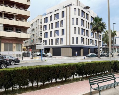Stylish Residential Building 60 m away from El Acequion Beach at Torrevieja