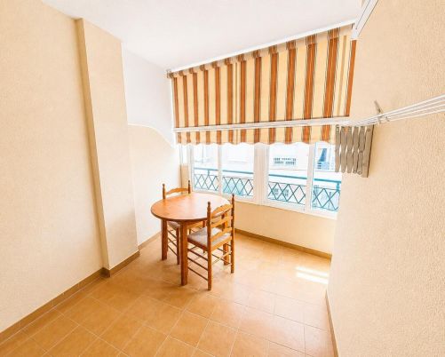 Bargain 3-bedroom apartment with terrace