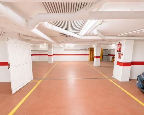 Gelegenheit: abgeschlossene Garage
