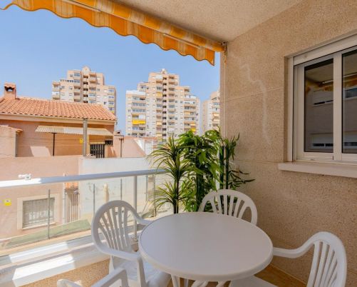 Impeccable two-bedroom apartment with pool and garage included in Nueva Torrevieja