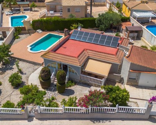 Freistehende Villa mit privatem Pool in Ciudad Quesada- Doña Pepa